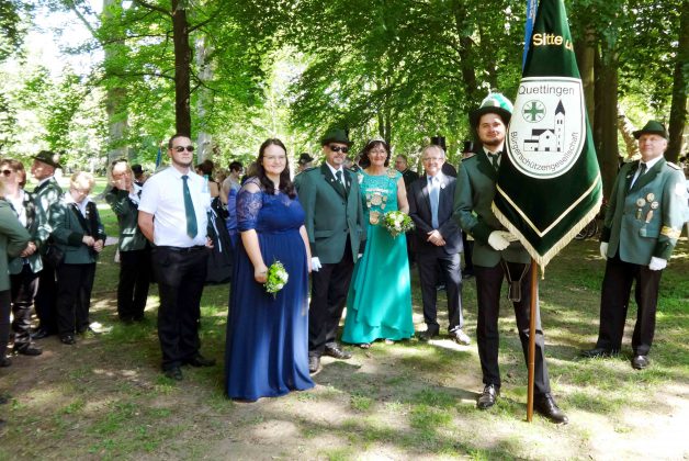 Aufstellung! Bürgerschützengesellschaft Quettingen