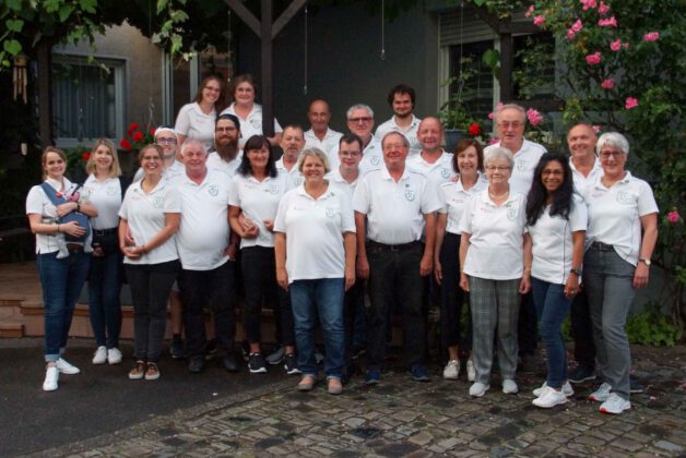 Gruppenbild der aktiven Schützen auf dem internen Schützenfest
