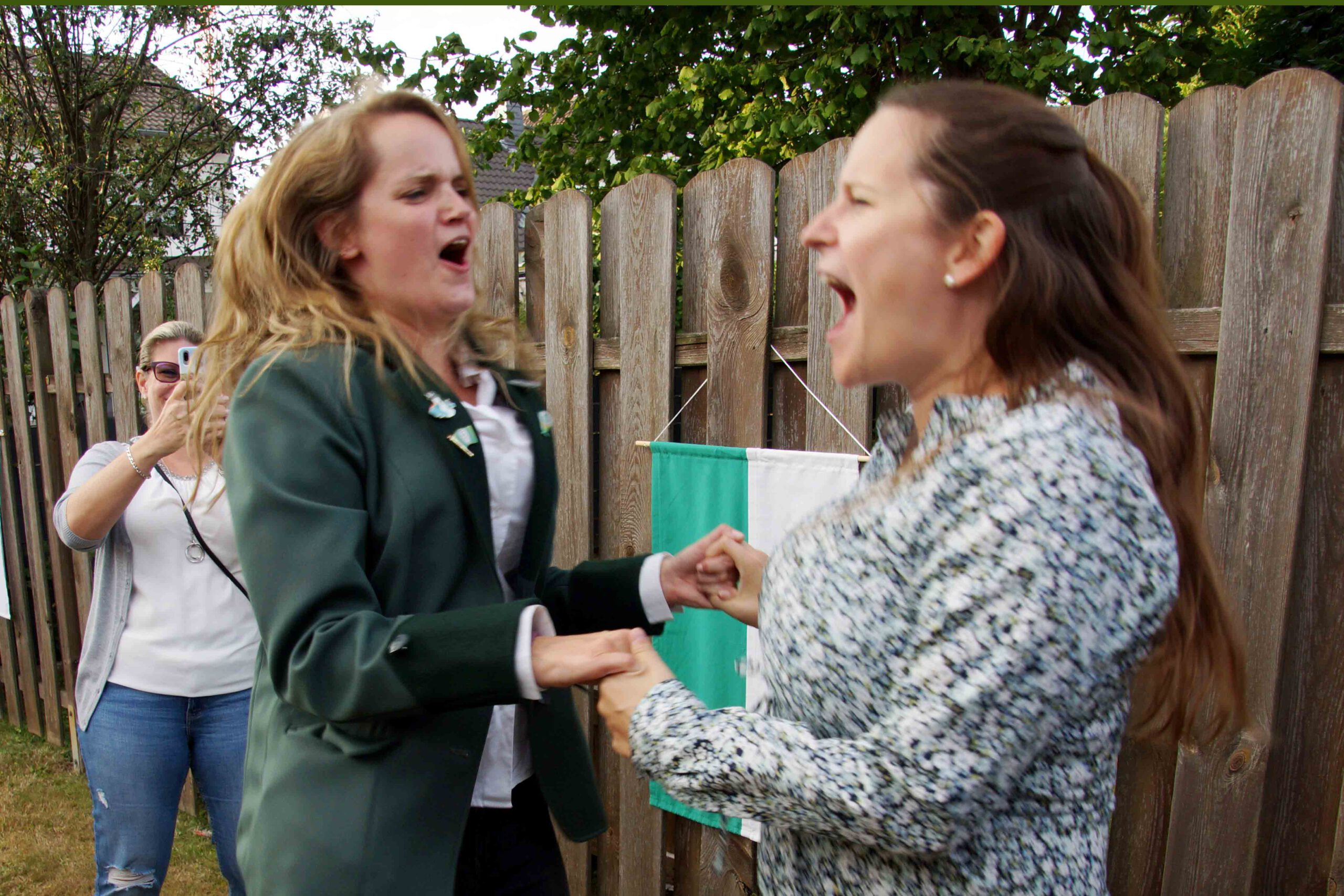 Anne Berghörer-Weis mit Schwester Laura